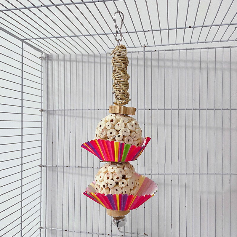 Дъвчащи пръчици за птици Играчки със звънец, Естествени дървени блокове Висящи играчки за папагали Аксесоари за клетки за папагали, папагали Корели