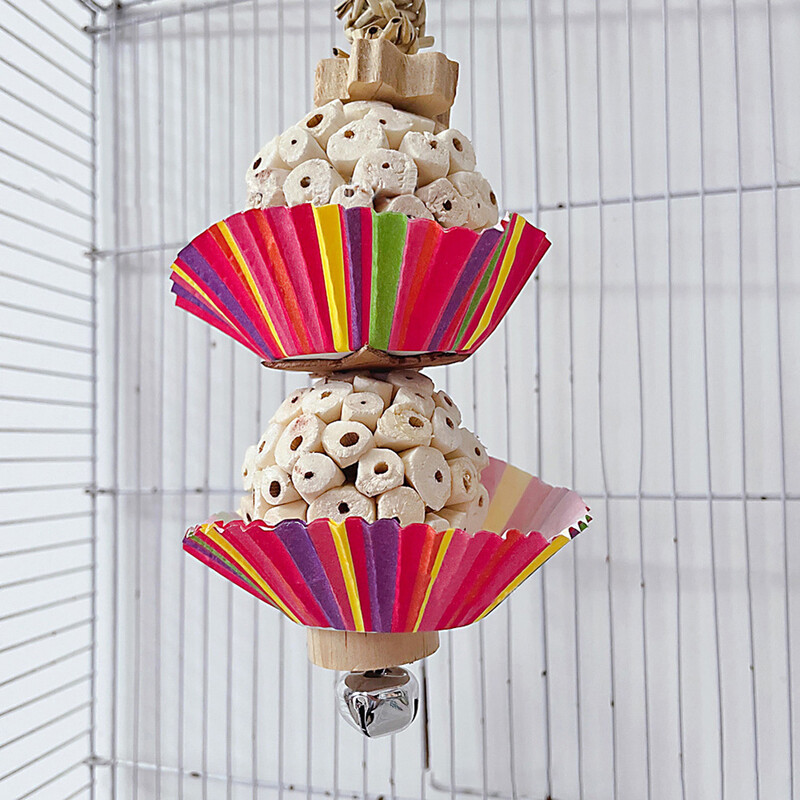 Дъвчащи пръчици за птици Играчки със звънец, Естествени дървени блокове Висящи играчки за папагали Аксесоари за клетки за папагали, папагали Корели