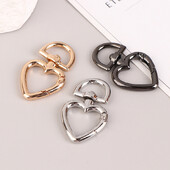 5 db/tétel őszibarack szív alakú fém rugós kapcsos karabiner kulcstartó csatlakozók barkácskulcstartóhoz, pattintható ékszerkiegészítőkhöz