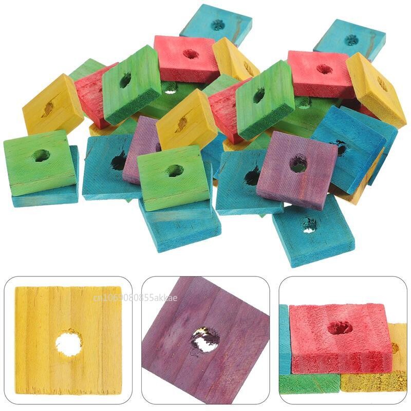 10 vnt/stal. Papūgos kramtomieji žaislai „pasidaryk pats“ paukščių papūgos kabantis kąsnis, natūralūs mediniai kaladėliai, narvelis Linksmas žaislas, skirtas laipioti kandžiojančiais mazgais