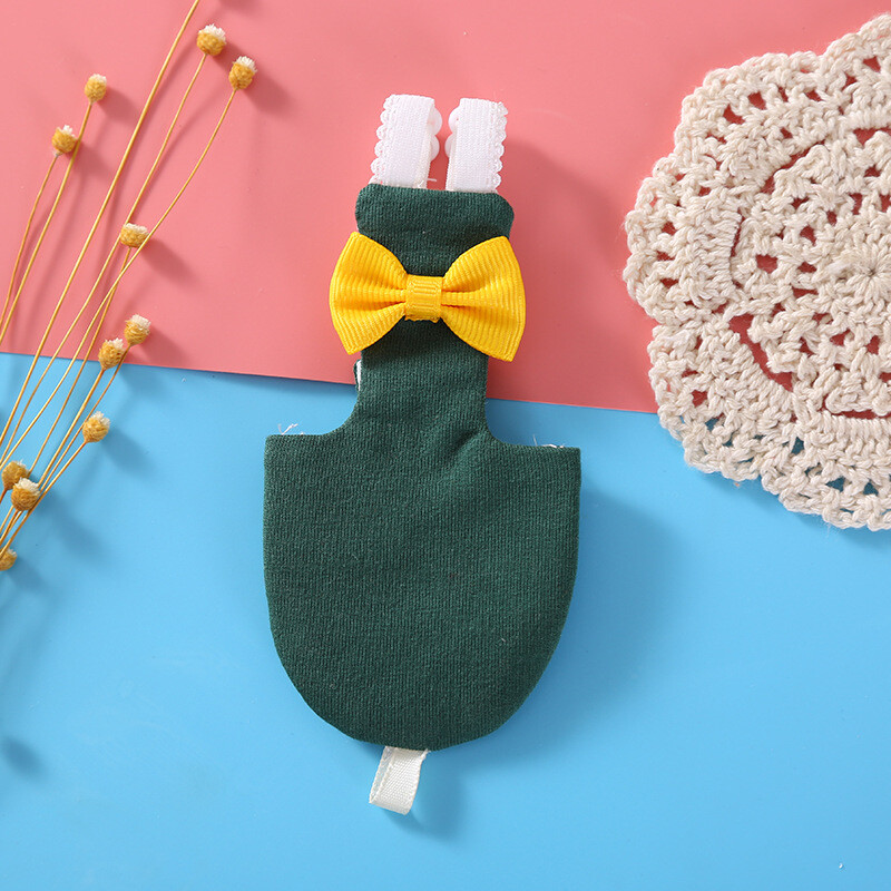 Madárpapagáj pelenka csokornyakkendővel Aranyos repülő öltöny pelenkázó ruhák zöld arcra Conure papagáj galambok közepes méretű kisállat madár