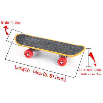 Parrot Scooter πολλαπλών μοτίβων παιωνία Parrot Hamster Small Pet Training Puzzle Skateboard Παιχνίδια για κατοικίδια Διαδραστικά κατοικίδια