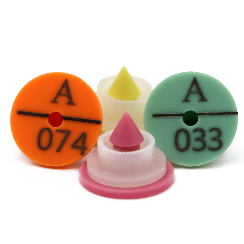 100 db állatazonosító kártya Nyúl füljelző tábla 001-100 számú szóval lézeres gépelés állandó jelölő mezőgazdasági eszközök kisállattermékek