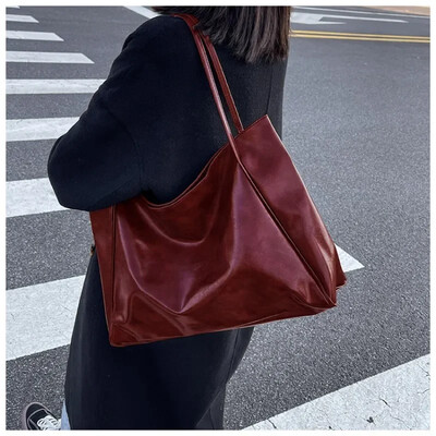 Dámska taška Tote Bag Módne puzdro pod pazuchu Veľkokapacitná mäkká pu kožená taška cez rameno Retro crossbody taška Ležérna prenosná taška BucketBags