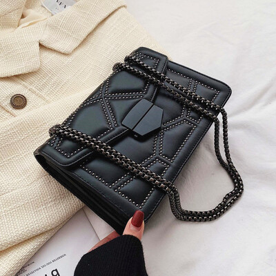 Yogodlns Vintage Rivet Chain Μικρές τσάντες ώμου για γυναίκες Flap PU Δερμάτινη μόδα Μικρή τετράγωνη τσάντα χιαστί τσάντα σχεδιαστή