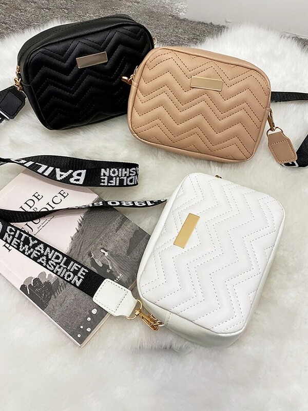 Dámska crossbody kabelka s vlnovou výšivkou a popruhom cez rameno s veľkou kapacitou