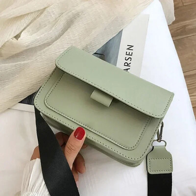 Dámska kabelka cez rameno 2024 Nová trendy široký ramenný popruh/retiazka malá štvorcová kabelka retro ležérna jednoduchá chlopňová crossbody kabelka pre ženy