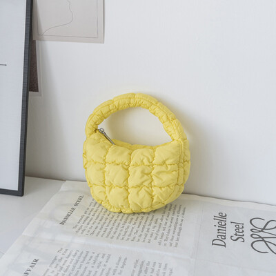 Módna mini prešívaná taška Puffer Tote, prešívaná kruhová kabelka na telefón, elegantná fialová mäkká nylonová polstrovaná kľúčenka, jednoduchá trendy kabelka