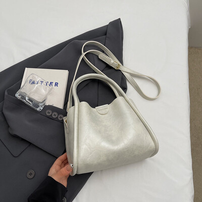 Dámska nová kabelka cez rameno, jednofarebná kabelka z umelej kože, módna ležérna crossbody kabelka