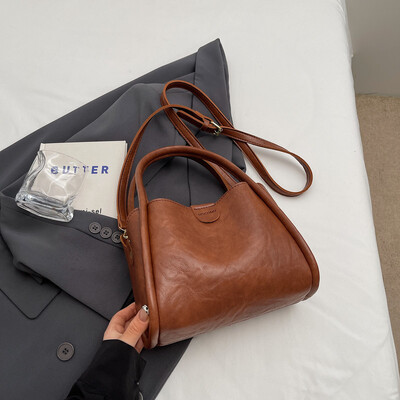 Dámska nová kabelka cez rameno, jednofarebná kabelka z umelej kože, módna ležérna crossbody kabelka