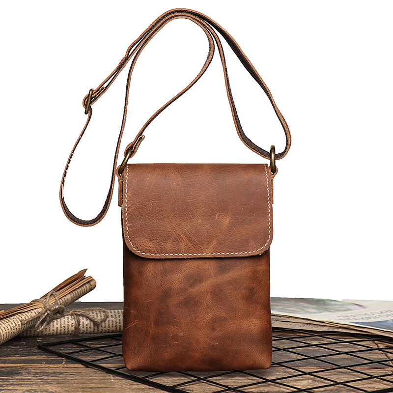 Retro preklápacia čierna malá kabelka cez rameno pre mužov z pravej kože, crossbody kabelky s menším dizajnom, jednoduchá pánska taška na mobilný telefón