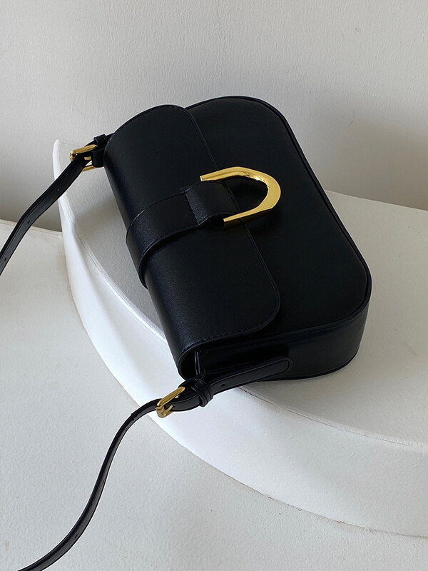 Bordó fényes válltáska nőknek 2023 Új, Vintage Hasp Design Puha bőr kézitáskák Női Divatos Crossbody táskák