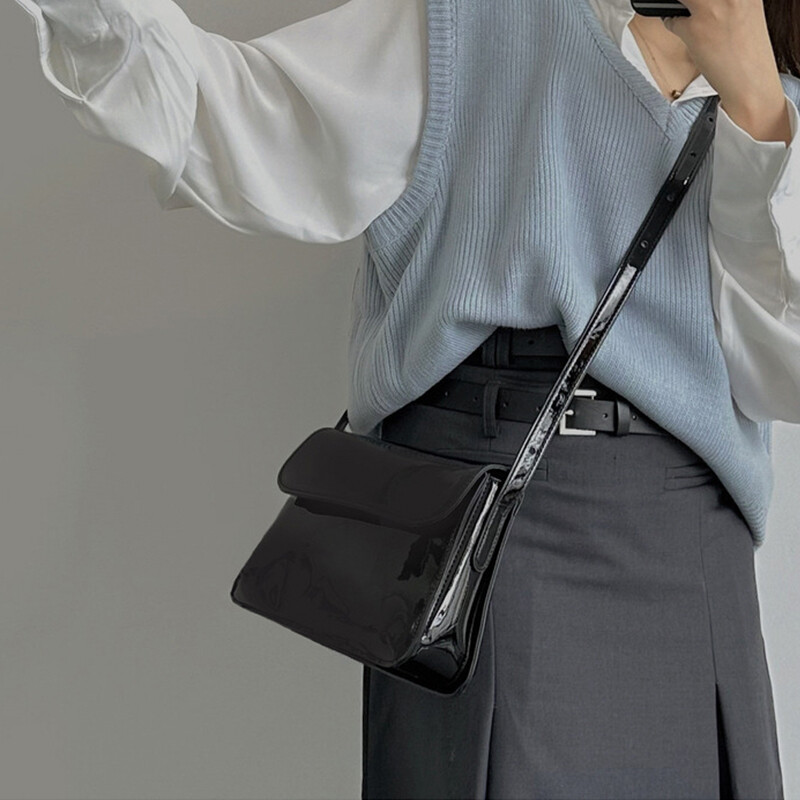 Klasszikus piros, fényes válltáska nőknek PU bőr Hasp Design női ingázó táska, női kézitáska és pénztárca