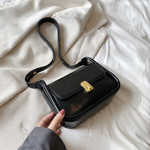 Egyszínű PU bőr kereszttestű női táskák 2023 tavaszi divat válltáskák Luxus kézitáskák és pénztárcák Női füles