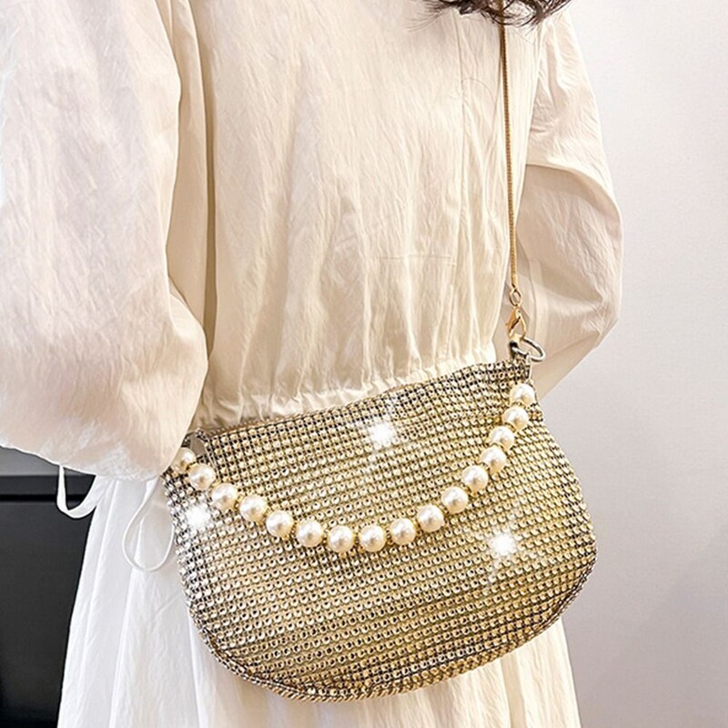 Dámska ležérna lesklá večerná banketná kabelka, malá peňaženka s kamienkami, crossbody kabelka s retiazkou, mini vedrová kabelka