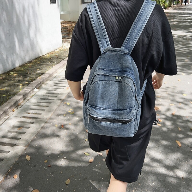 Klasszikus, népszerű egyszínű farmer hátizsák, kényelmes anyagból, nagy kapacitással, alkalmas üzleti utazáshoz, ingázáshoz