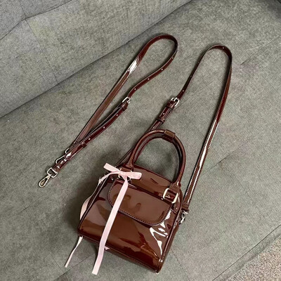 Ženske modne lakirane kožne naprtnjače Jednobojne, mekane smeđe Pu mala ručna torbica, prijenosna ženska četvrtasta torbica na rame, ženska torbica