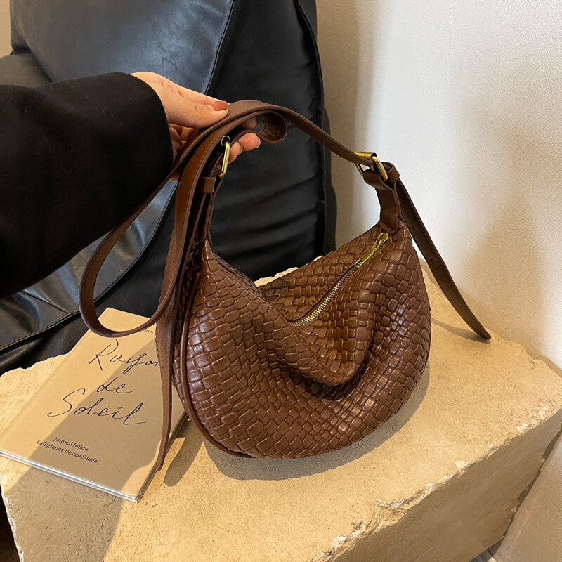 Dámska denná kabelka cez rameno, tkanie, jednoduchá, nový mesiac, dámska jednofarebná módna crossbody kabelka, voľnočasová kabelka, taška na dochádzanie