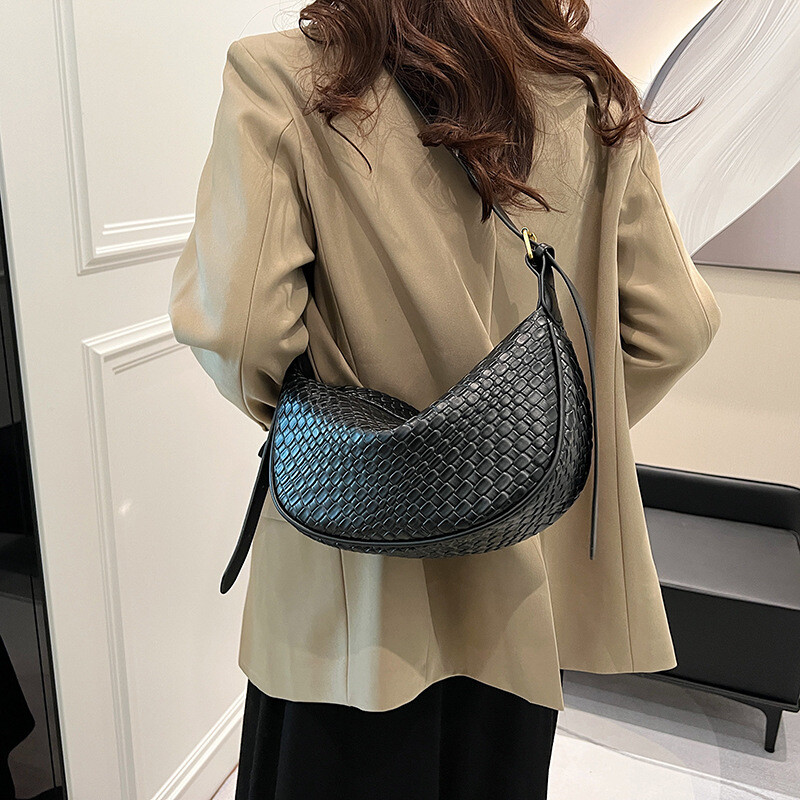 Dámska denná kabelka cez rameno, tkanie, jednoduchá, nový mesiac, dámska jednofarebná módna crossbody kabelka, voľnočasová kabelka, taška na dochádzanie