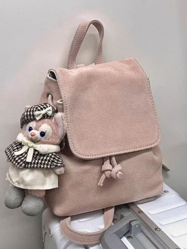 Dirbtinės zomšos kuprinės su atvartais Moteriškos senovinės klasikinės laisvalaikio didelės talpos prašmatnus korėjietiško stiliaus koledžo populiarūs mergaitiški studentų krepšiai