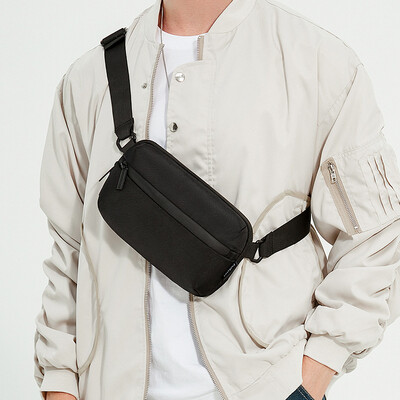Mini crossbody taška pre mužov, športová taška na telefón, taška na ľadvinku, ľahká ležérna taška cez rameno, japonská moderná taška na hrudník