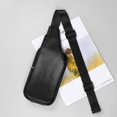 Malá kožená crossbody taška cez rameno, ľahký batoh na každý deň, tenká taška cez rameno proti krádeži, batoh cez rameno pre mužov a ženy.