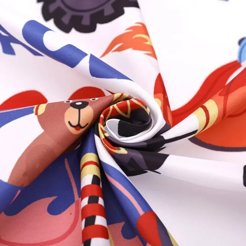 Vaikų animacinių filmų kirpimas Kirpykla Cape Profesionalus plaukų kirpimas salonas Kirpėjas Vandeniui atsparus kirpimo chalatas Plaukų priežiūros formavimo reikmenys