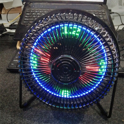 Γραφείο MINI Fan Silent 6 ιντσών USB Strong Wind Επιτραπέζιο ανεμιστήρα 360 μοιρών με περιστρεφόμενη βάση καλοκαιρινής ψύξης φορητό ρολόι ανεμιστήρα για φορητό υπολογιστή γραφείου