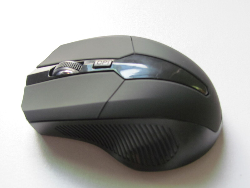 Vezeték nélküli játékegér állítható DPI kapcsoló 800-1200-1600DPI 2.4G 6 gombos optikai egér laptop notebook PC-hez