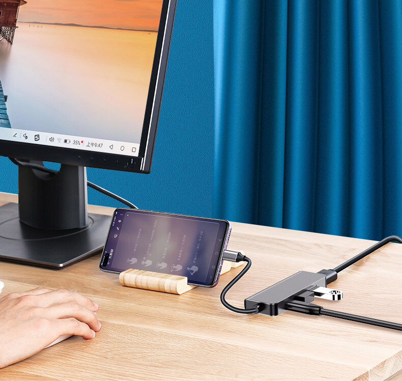 USB HUB tip C na HDMI kompatibilan 4 u 1 adapter s 2 USB 3.0 PD razdjelnika za punjenje za prijenosna računala MacBook Pro/Air/Huawei Mate