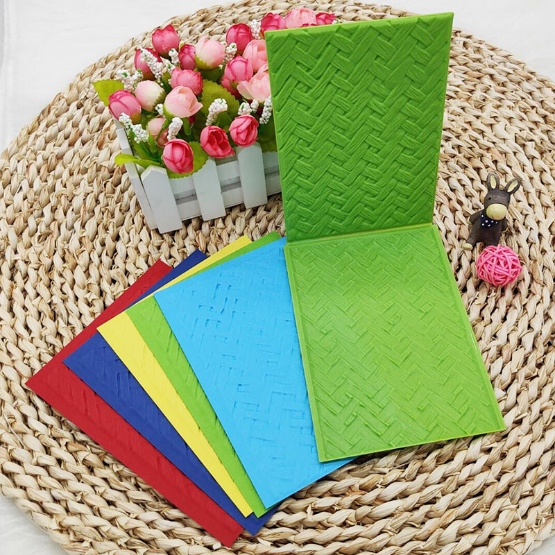 3D įrankio reljefinis aplankas naudojamas „pasidaryk pats“ amatų dekoravimui, kuriant rašto foną, sveikinimo atviruko iškarpų albumas 2022 naujas produktas