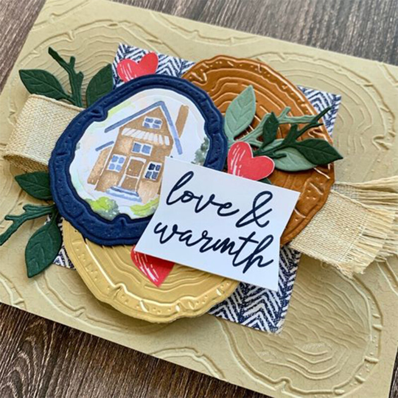 Naujai gauti 3D reljefiniai aplankai su šaukštų raštais, drugeliais, įrankių dėžute, akinančiomis kriauklėmis, išblunkančia kelių lygių tekstūra ir