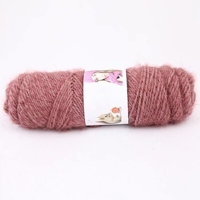 Priadza veverička, stredne hrubá, mäkká, svetlá hodvábna niť, ručne vyrobené, DIY pletenie, šijacie potreby, háčkovaná šatka, čiapka 75g