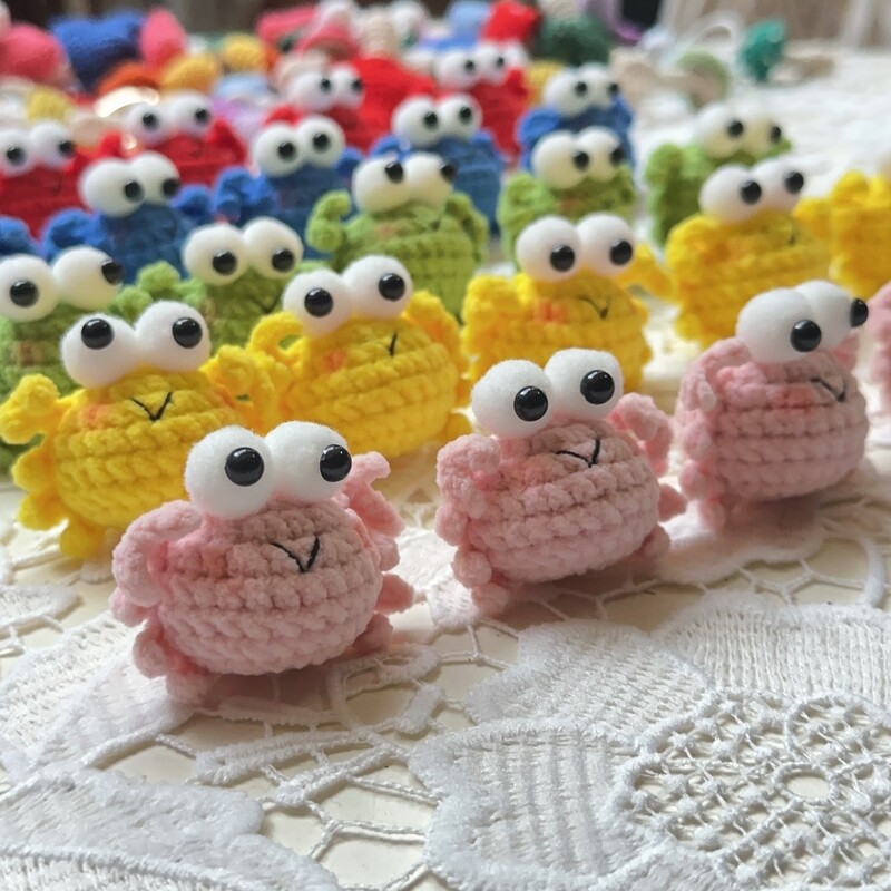 Rankomis nerti spalvingi krabų aksominiai vilnoniai automobilių raktai, megzti „pasidaryk pats“ raktų pakabukas, skirtas maišeliui, rankų darbo papuošalų dovanų didmeninė prekyba