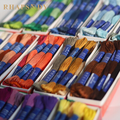 Rhapsody DMC kokybės egiptietiškos medvilnės siuvinėjimo siūlas, 6 vijų dvigubas merserizuotas kryžminio dygsnio siūlas, 12 spalvų rinkinys, 8 metrų sruogos