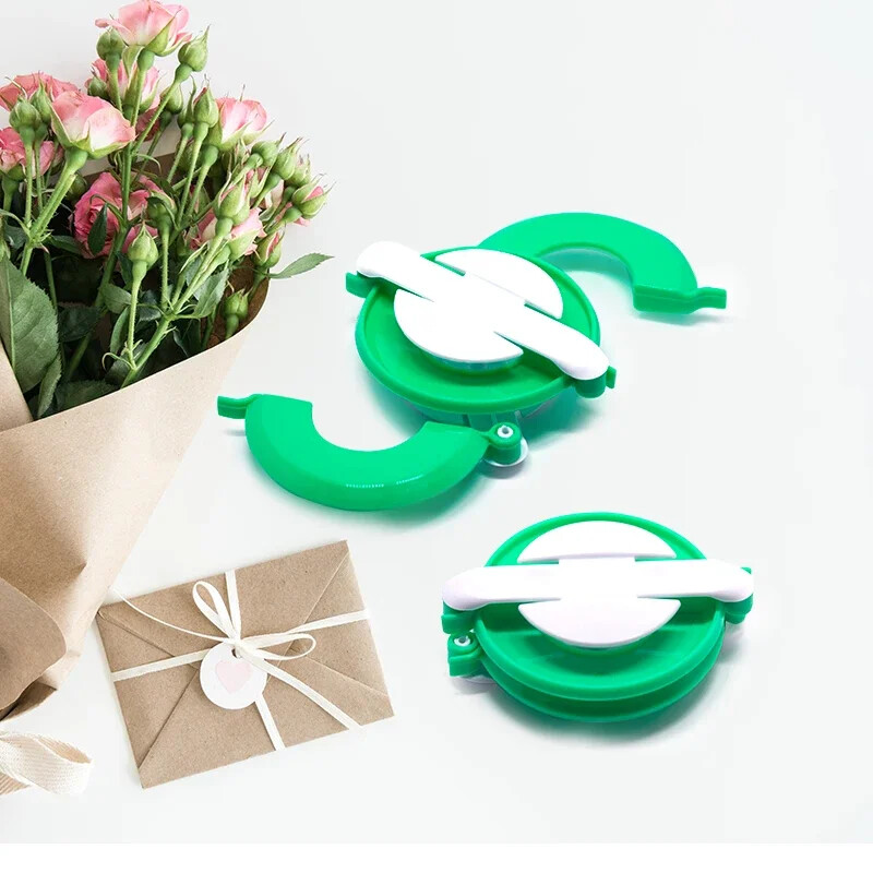 1PC 4 veličine Prijenosni aparat za izradu pompona Osnovni aparat za izradu pompona Fluff Ball Weaver Needle Craft Homen DIY Knitting Wool Home Alati