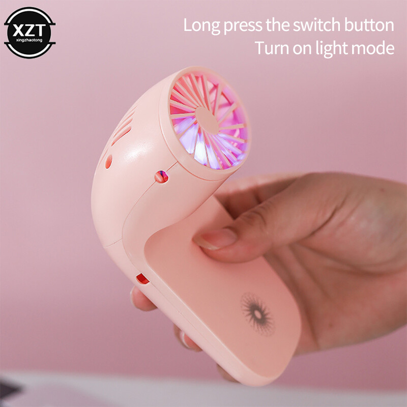 Φορητός ανεμιστήρας χειρός με καυτές πωλήσεις USB φόρτισης πρωτοτυπίας σε σχήμα καρέκλας Επιτραπέζιος ανεμιστήρας μπορεί να χρησιμοποιηθεί ως βάση κινητού τηλεφώνου Καλοκαίρι