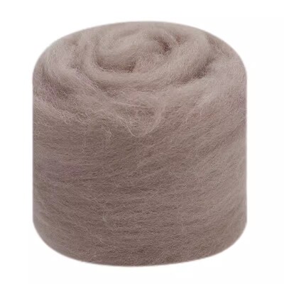 Plstenie ihlou z vlny, vlákna z vlny, predpriadza na DIY remeselné materiály, predpriadza z ihlou z plsti, látka, plsť, remeselné hračky, ručné plstenie