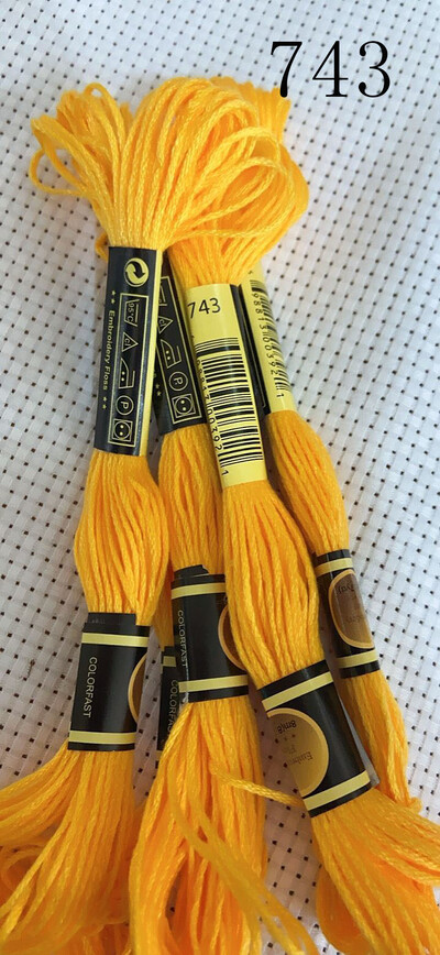 TOP PRODAJENO 10 komada dmc702-747 konci za vezenje križićima / konci za vezenje križićima / Konci po narudžbi Boje 04