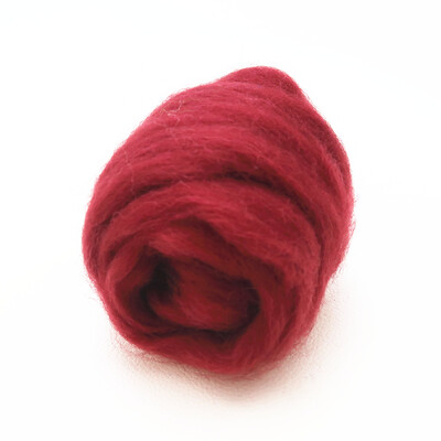 66S Red Color serijos vilnos pluoštas adatiniam vėlimui šlapias vėlimas Vilnos vėlimas Rankų darbo verpimas „pasidaryk pats“ amatų medžiagos