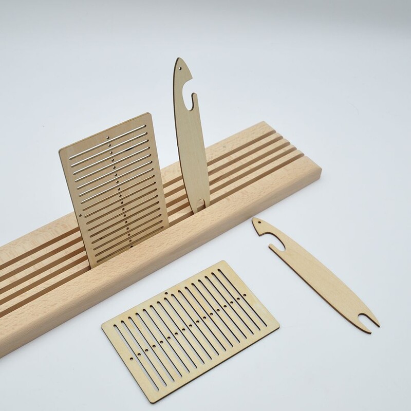 DIY Mini gobelínový stôl Drevený tkáčsky stav Elastické pásky na tkanie Šnurovací stroj Pletený hrebeň Detské hračky Remeselný materiál Sada