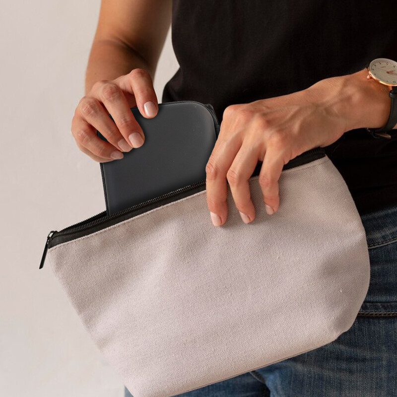 Pilnas odinių gaminių rinkinys, patvarios didelės akies adatos, vaškuotų siūlų yla ir apmušalų įrankiai, skirti sofos taisymui ir odos apdirbimui „pasidaryk pats“