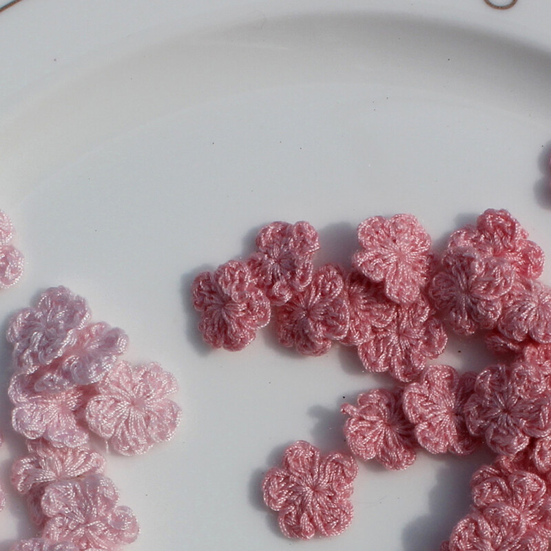 10kom šareni mali cvijet 19 boja 1 cm ručna kuka Vuneni cvijet ručno izrađeni DIY dodaci Odjeća Fini ručno izrađeni ukrasi