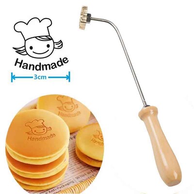 3 cm-es sárgaréz bélyegző sütemény kenyér forró vasforma M5 hátsó menetes lyuk 304 rozsdamentes acél fogantyú, tűzzel égető réz sütőforma