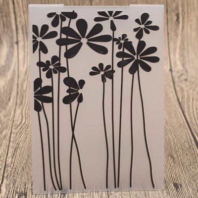 Šablóna plastového priečinka s reliéfnymi kvetmi pre scrapbooking, fotoalbum, papierovú kartu, pozadie, dekorácia