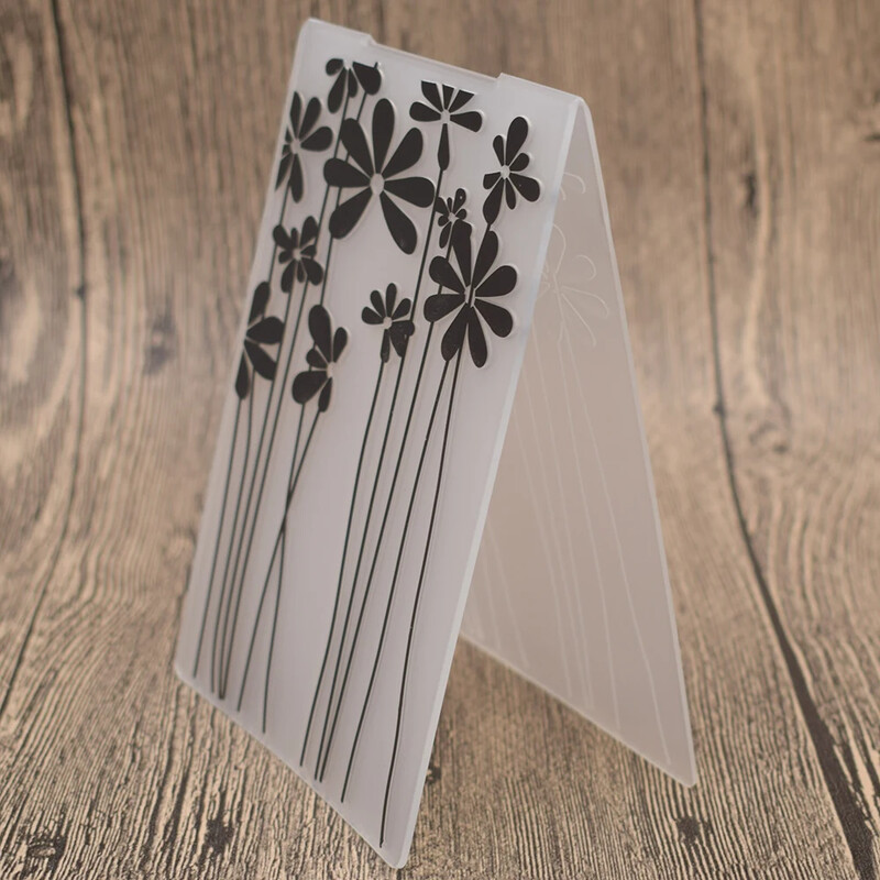 Šablóna plastového priečinka s reliéfnymi kvetmi pre scrapbooking, fotoalbum, papierovú kartu, pozadie, dekorácia