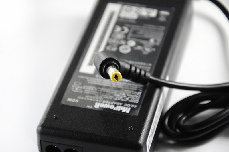 Napájací adaptér/nabíjačka pre notebook ACER Aspire 7735G 7735Z 7736Z 7738G 7739G 7740G 7741 7745G 7745Z 7750G 8372G 19V4,74A