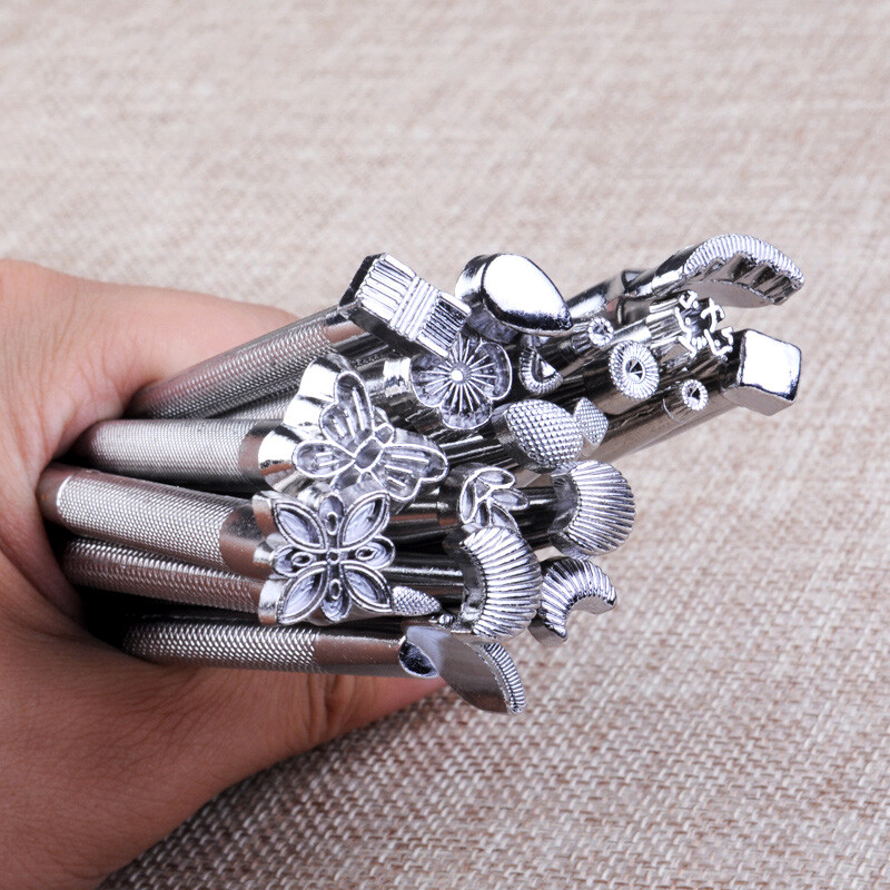 20 kom/odijelo Rezbarenje kože Ručni alati za izradu sedla Zanatski set za graviranje za torbu Alati za izradu koža