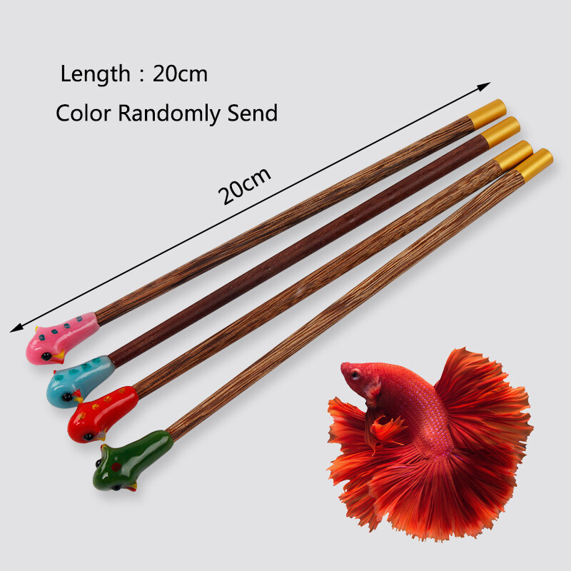 Akvárium Betta oktatópálca fából készült játékbot Aktív Egészséges Betta hal felszerelés Gyanta hal dekoráció Fish Stick ﻿Új