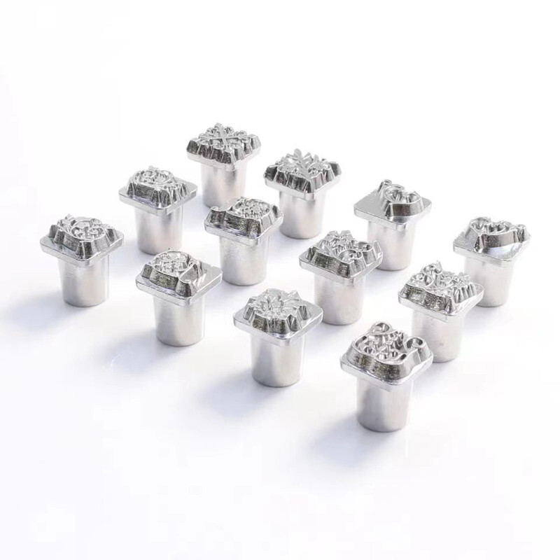 Set de instrumente de imprimare pentru ștanțare din piele de 12 bucăți, set de ștampile metalice pentru ștanțare din aliaj, instrument de proces de sculptare a ștampilelor din piele DIY